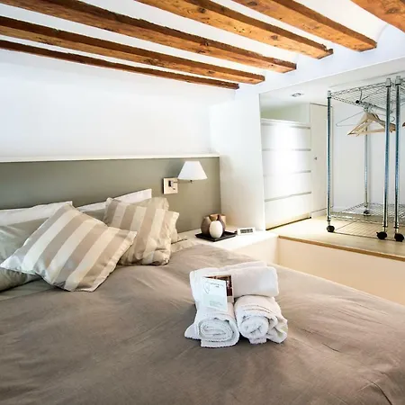 Loft Las Letras Madrid Exterior photo